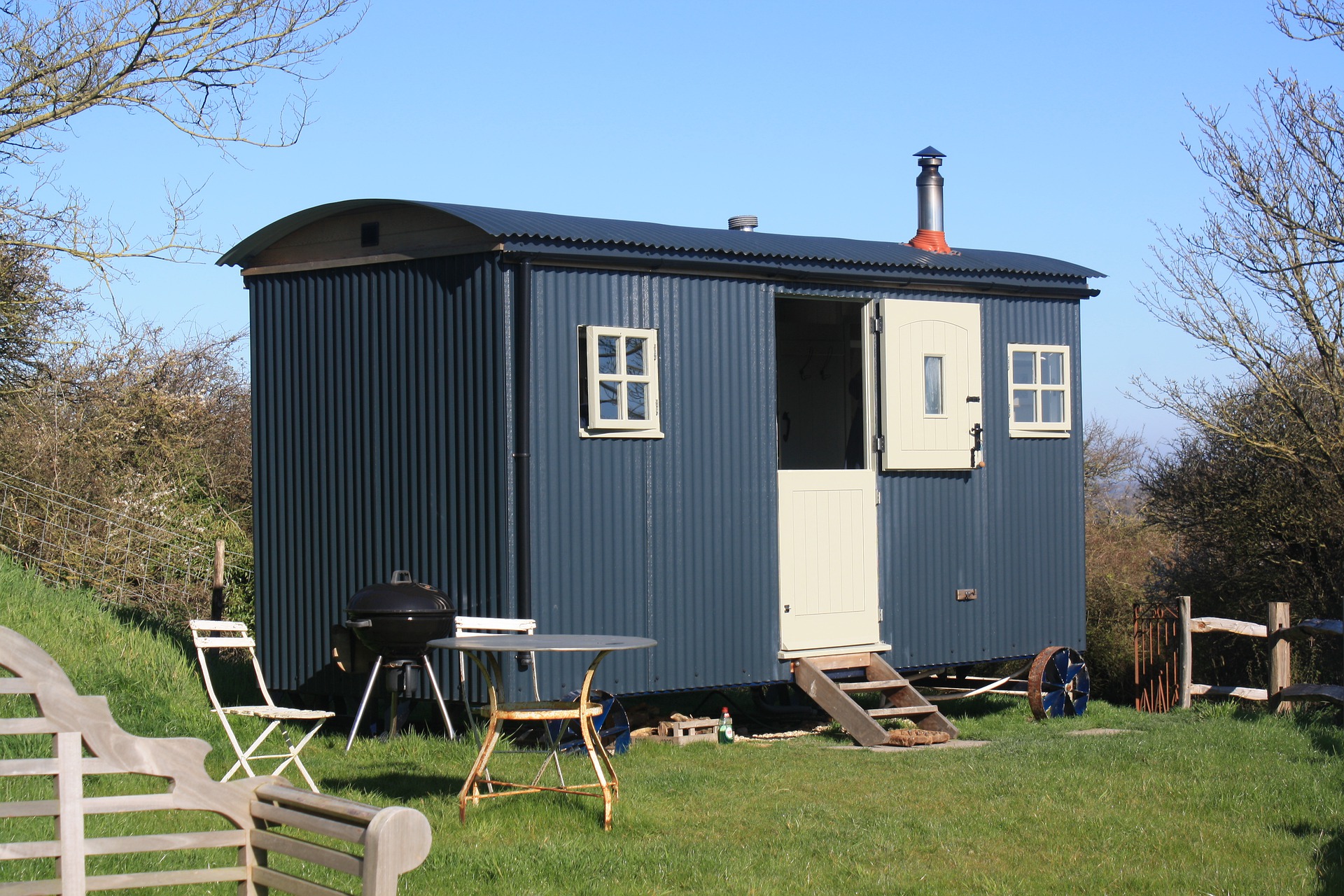 Low Cost Shepherd Huts Sussex Holmes Hill Shepherds Huts Low Cost Shepherd Huts Sussex Holmes Hill Shepherds Huts